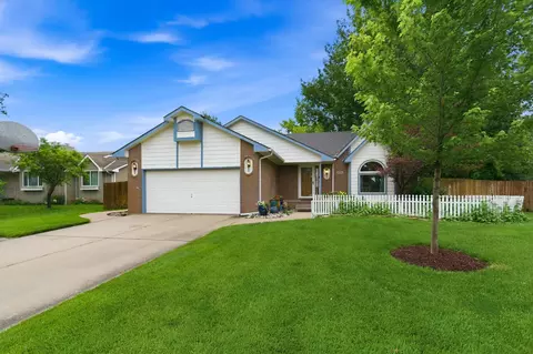 2314 N Amarado St, Wichita, KS 67205
