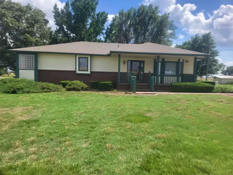 29705 W 21st N, Garden Plain, KS 67050