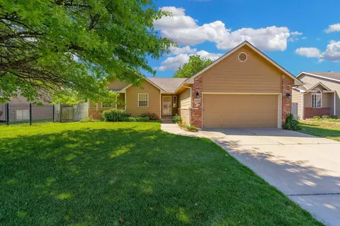 10905 W Ryan, Wichita, KS 67205