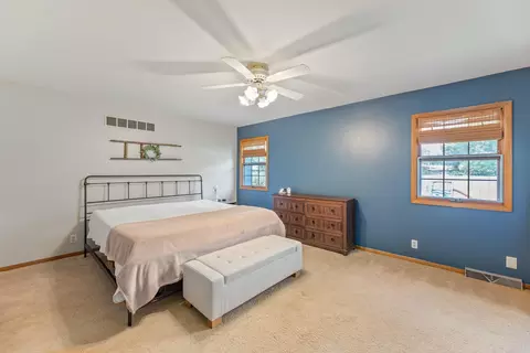 Bedroom - 910 W 4th St, Halstead, KS 67056 photo 1 of 8