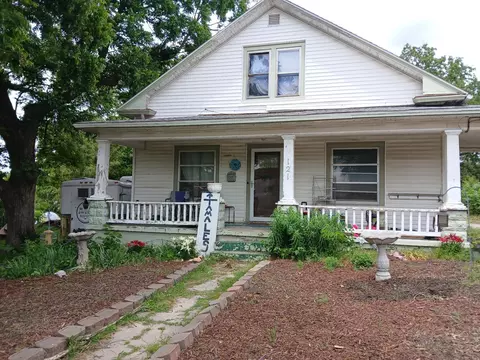 121 E 10th St, Concordia, KS 66901