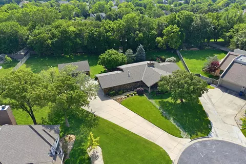 844 N Sandpiper Ct, Wichita, KS 67230