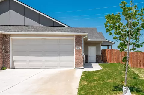 5794 E Bristol, Wichita, KS 67220