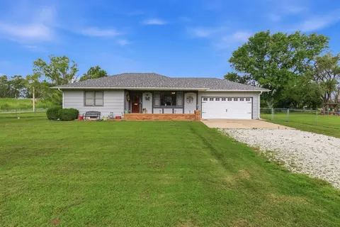 7119 S Ida Ave, Haysville, KS 67060