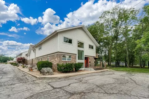 111 S Summit St #B8, El Dorado, KS 67042