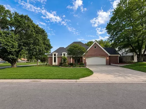 6904 E Aberdeen, Wichita, KS 67206
