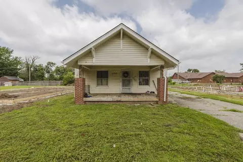 1317 N Madison Ave, Wichita, KS 67214