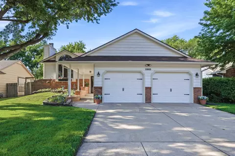 11803 W Rolling Hills Dr, Wichita, KS 67212