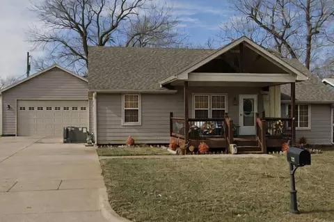 1213 N Edwards, Wichita, KS 67203