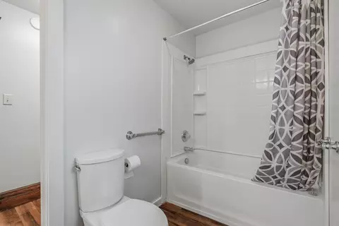 Bath - 110 E Main St, Haven, KS 67543 photo 2 of 2
