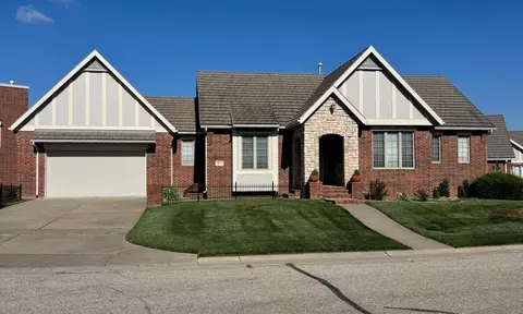 8814 E Churchill, Wichita, KS 67206