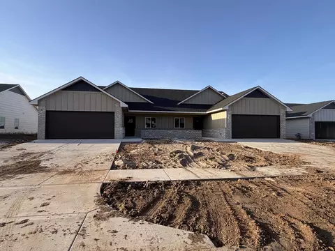 12907 W Thorton St UNIT 100, Wichita, KS 67235