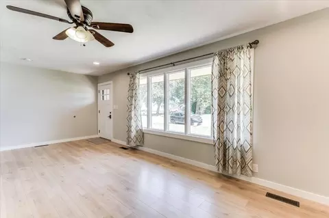 Living - 605 E Main St, Haven, KS 67543 photo 1 of 2