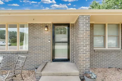 Exterior - 605 E Main St, Haven, KS 67543 photo 2 of 5