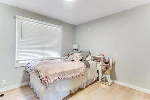 Bedroom - 605 E Main St, Haven, KS 67543 photo 1 of 7
