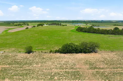 369 S Anson Rd, Mayfield, KS 67103 photo 2