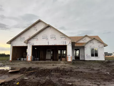 114 E Hickam St, Derby, KS 67037