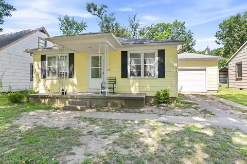 1513 N 3rd, Arkansas City, KS 67005