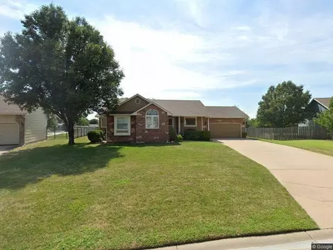 2813 N Stoney Brook Ln, Augusta, KS 67010