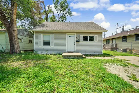 626 S 2nd St, Salina, KS 67401