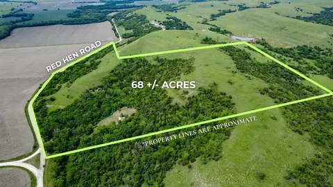 12047 Red Hen Rd, Onaga, KS 66521