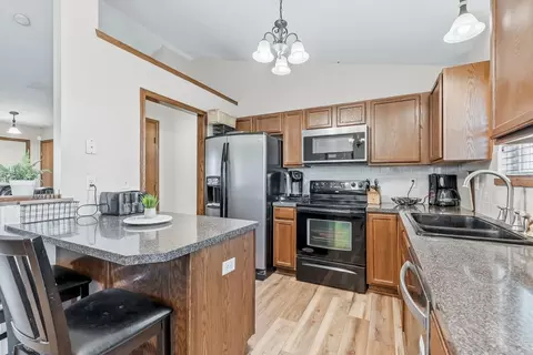 Kitchen - 2308 E Spring Hill Dr, Goddard, KS 67052 photo 2 of 4