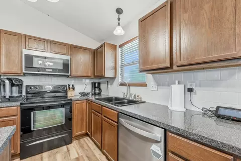 Kitchen - 2308 E Spring Hill Dr, Goddard, KS 67052 photo 3 of 4