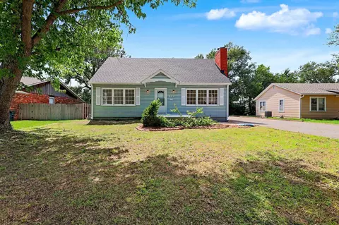 413 Arthur, El Dorado, KS 67042