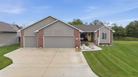 12506 W Jewell Cir, Wichita, KS 67235