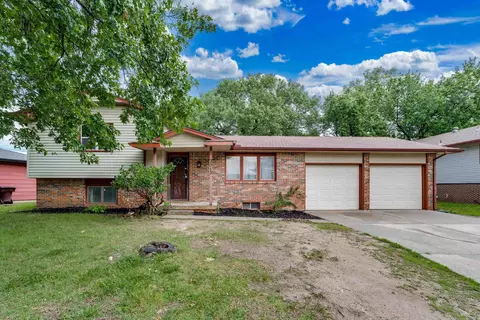 2513 N Bleckley Dr, Wichita, KS 67220