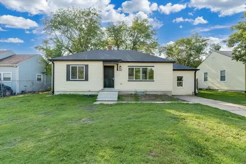 1727 N Ne Pkwy, Wichita, KS 67208