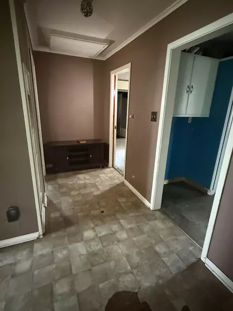Entry Way - 417 Cliff St, Fall River, KS 67047 photo 2 of 2