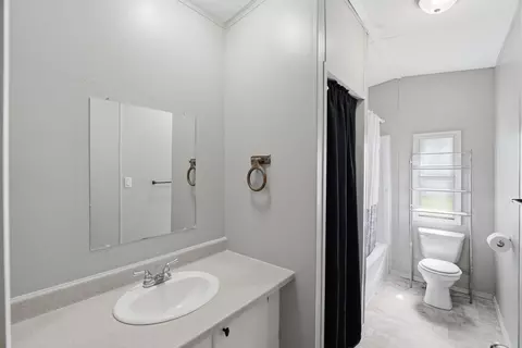 Bath - 114 E 3rd St, Udall, KS 67146 photo 3 of 3
