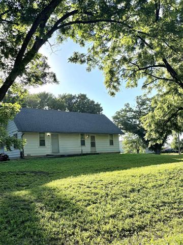 1029 N Orient, El Dorado, KS 67042
