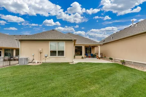 Exterior - 925 E Clearlake, Derby, KS 67037 photo 3 of 7