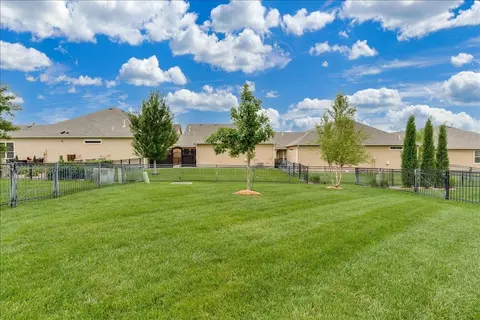 Exterior - 925 E Clearlake, Derby, KS 67037 photo 5 of 7