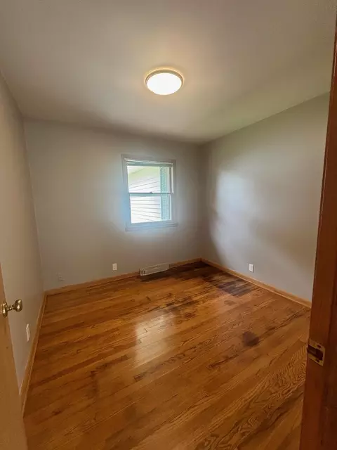 Bedroom - 120 E 9th, Halstead, KS 67056 photo 2 of 3