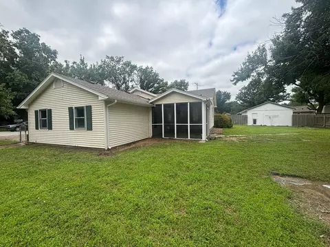 Exterior - 120 E 9th, Halstead, KS 67056 photo 4 of 6