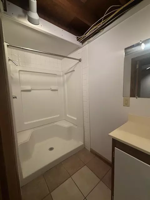 Bath - 120 E 9th, Halstead, KS 67056 photo 5 of 5