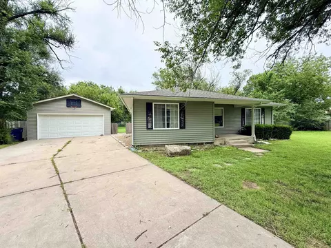 714 N Doris St, Wichita, KS 67212