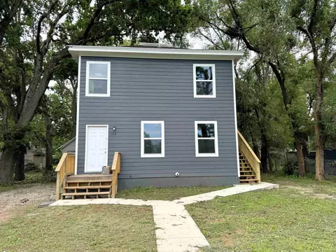 102 N 102 12 N West Pl, Salina, KS 67401