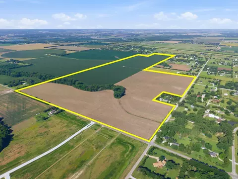 0000 N 77th St Hoover W, Valley Center, KS 67147