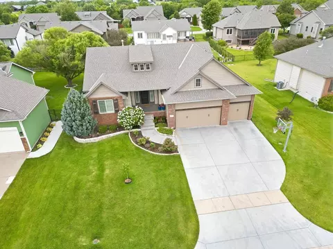 2511 N Ridgehurst, Wichita, KS 67228