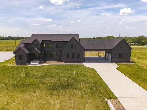 243 Thurston, Derby, KS 67037