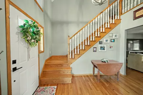 Entry Way - 417 Coreyview Pl, Abilene, KS 67410 photo 1 of 4