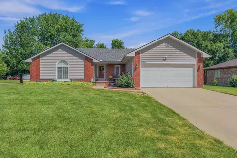 7762 W Harvest, Wichita, KS 67212