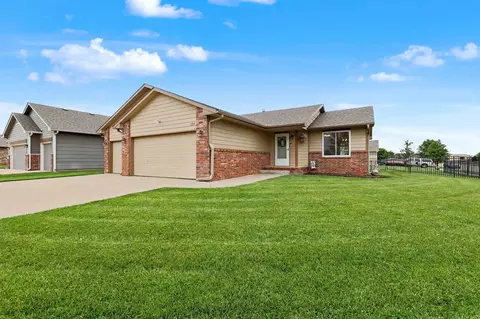 3724 S Westgate, Wichita, KS 67215
