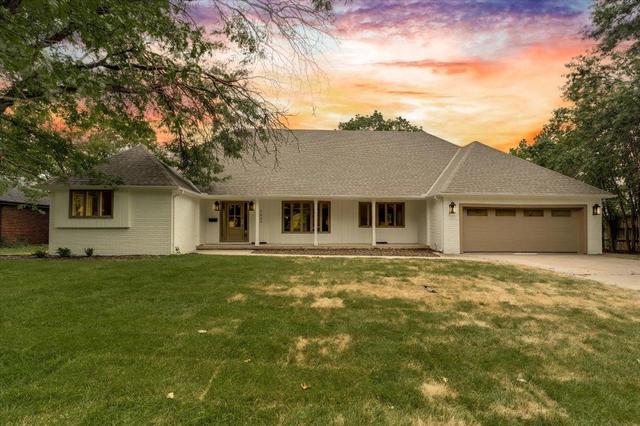 7966 E Dublin Ct, Wichita, KS 67206