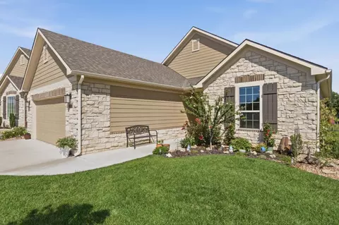 Exterior - 1013 E Waters Edge St, Derby, KS 67037 photo 3 of 11