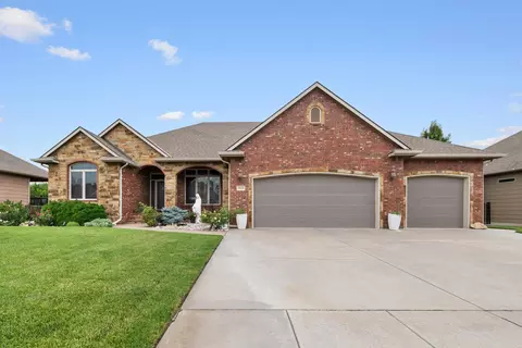 2122 S Ironstone St, Wichita, KS 67230